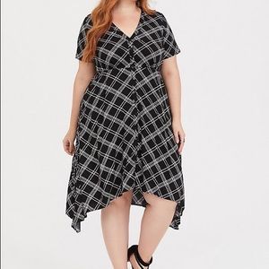 Black and white plaid dress TORRID